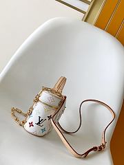 Louis Vuitton x Takashi Murakami Vanity Chain Pouch in white Monogram Multicolore 11.5 x 6.5 x 19  - 5