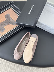 Chanel light pink suede calfskin ballerina flats - 4