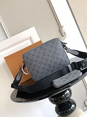 Louis Vuitton Trio Messenger bag M46603 25x18.5x7 cm - 4