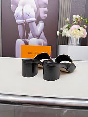  Louis Vuitton Mare Mule in black leather - 4