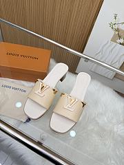  Louis Vuitton Mare Mules in beige leather - 3