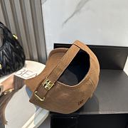 Louis Vuitton baseball-style cap in brown - 5