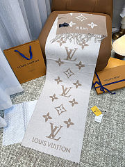 Louis Vuitton Reykjavik Scarf 190x45 cm - 5