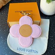 LV charm 06 - 4