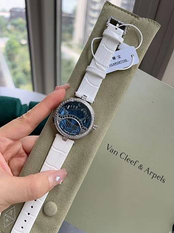 Van Cleef & Arpels Lady Arpels Pont des Amoureux watch