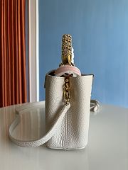 Louis Vuitton Capucines mini handbag in powder beige with crystal-embellished logo 13.6x8x21 cm. - 6