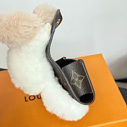 Louis Vuitton Cuddle Vivienne bag charm - 3