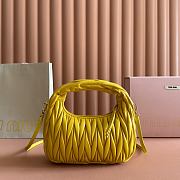 Miu Miu Wander Bag Matelasse Nappa Yellow 23x13x7cm - 2