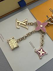 LV charm 08 - 5