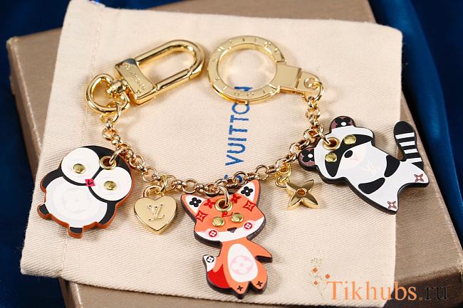 LV charm 10 - 1
