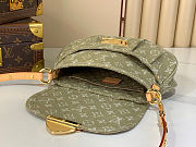 Louis Vuitton Monogram SunsetShoulder Bag Khaki 27x18x3cm - 2