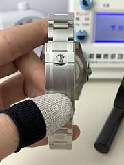Rolex Submariner Date 116610LV Hulk watch 40 mm dial - 3