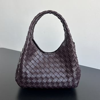  Bottega Veneta Small Campana shoulder bag in dark brown 23cm