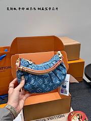 Louis Vuitton Pochette Valley Monogram Denim Blue Bag  - 6