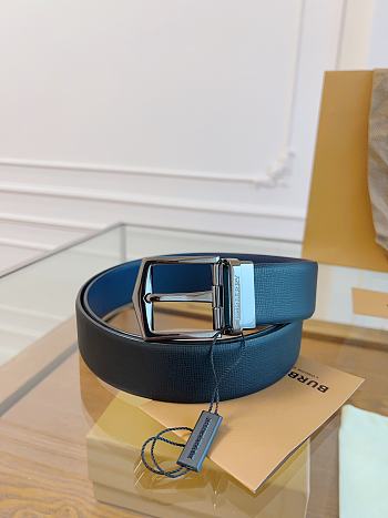 Burberry Reversible Grainy Leather Belt 3.5cm
