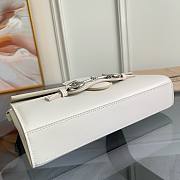Gucci Horsebit Ristretto mediumshoulder bag in white 26 x 14.5 x 4.5 - 5