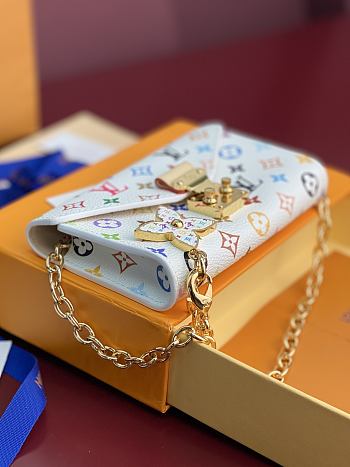 Louis Vuitton Pochette Métis 13.5 x 8 cm