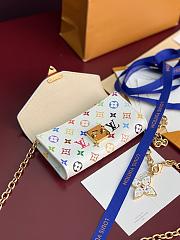 Louis Vuitton Pochette Métis 13.5 x 8 cm - 5