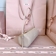 Miu Miu logo-embossed Leather Pouch Bag  22 x 9 x 9 cm - 4