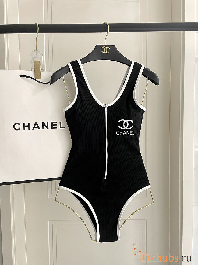 Chanel Bikini 18 - 1