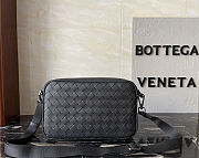 Bottega Veneta Men's BV Crossbody Bag 27x17x7cm - 3