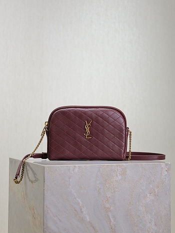 YSL GABY camera bag inlambskin in Bordeaux 19x3x3.5cm