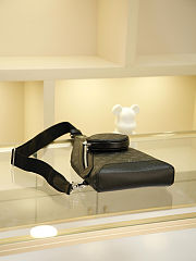 Louis Vuitton Duo Sling Bag Taigarama 20 x 42 x 6 cm - 6