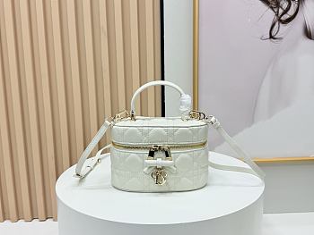 Dior Mini Vanity Latte Cannage Lambskin White 17.5x10.5x8cm