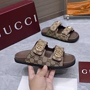 Gucci Women's sandal with Double G in darkbrown GG  - 2