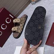 Gucci Women's sandal with Double G in darkbrown GG  - 3