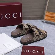 Gucci Women's sandal with Double G in darkbrown GG  - 4