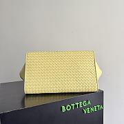 Bottega Veneta Women's Barbara Tote in Butter yellow 37x27x24cm - 5