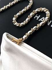 Chanel Clutch With Chain White Lambskin 24x14x5cm - 6