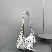 Balenciaga Le Cagole shoulder bag in white leather 33x16x8.4CM - 2
