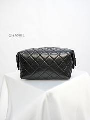 Chanel Classic Zipped Pouch 23.5x12x12cm - 2