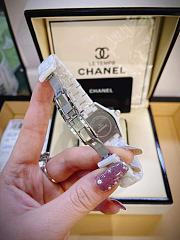 Chanel J12 watch Calibre 12.2 White 33MM - 4