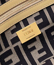 Fendi FF Raffia Baguette 27×6×15 cm - 4