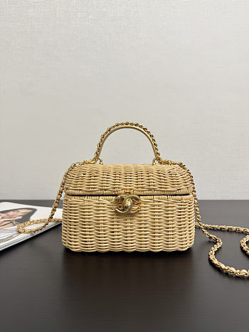Chanel Braided Rattan Vanity Case Tan Rattan Gold 20x11x12cm