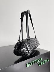 Bottega Veneta Let's Go Shoulder Black Bag 37x13x11.5cm - 4