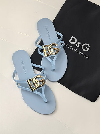 Dolce & Gabbana Jelly Flat Thong Sandals