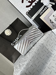 Chanel Chevron Clutch Metallic Silver 10x26x5cm - 3