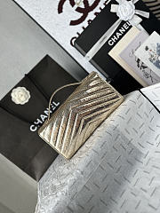 Chanel Chevron Clutch Metallic Gold 10x26x5cm - 5