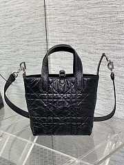 Dior Toujours Vertical Tote Bag Black Macrocannage Crinkled Calfskin 16x12x18cm - 2