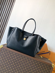 Louis Vuitton Vendôme Black Bag 35.5x28x17cm - 1