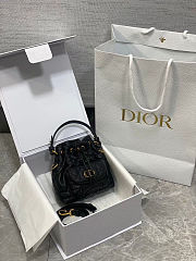 Dior Caro Bucket Bag In Macrocannage Lambskin 14x7x15cm - 3