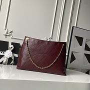 Chanel Shopping Bag in Lambskin & Gold-Tone Metal Red 40×28×9.5cm - 2