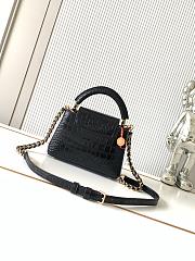 Louis Vuitton Capucines Mini 21x14x8cm - 5
