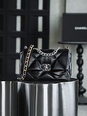 Chanel 19 Flap Bag in Black Quilted Lambskin with Mixed Hardware 26X16X9 cm - 1