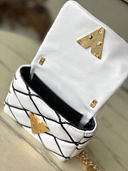 LOUIS VUITTON GO-14 MM Malletage Leather White Handbags 15×10×6.5cm - 4