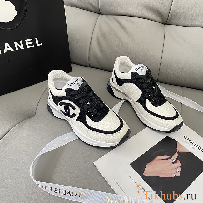 Chanel Flat Runner Trainer - 1